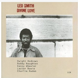 公交车被大爷捏吸奶头
